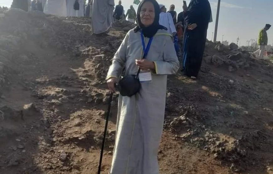 عمرة عبر القاهرة